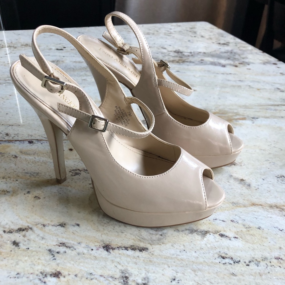Enzo Angiolini light pink peep toe heel